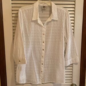 Anne Klein - Eyelet Cut Out Embroidered Button Down, Long Sleeves Sz XL